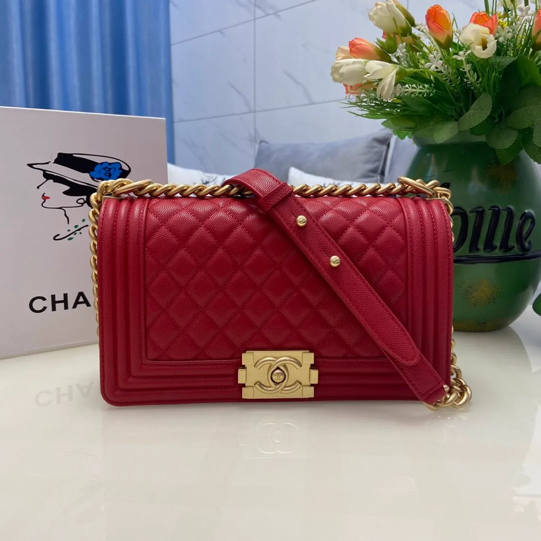 Replica Chanel Boy Bag in Red Calfskin and Gold-Tone Metal (A67086 Style) thumbnail