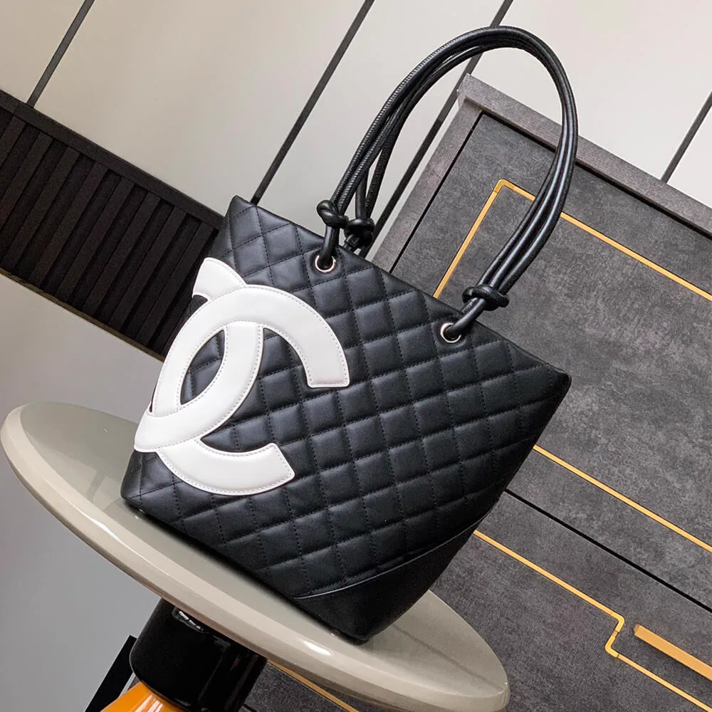 Replica Chanel Cambon Line Medium Tote – Detailed Style Guide & Design History thumbnail