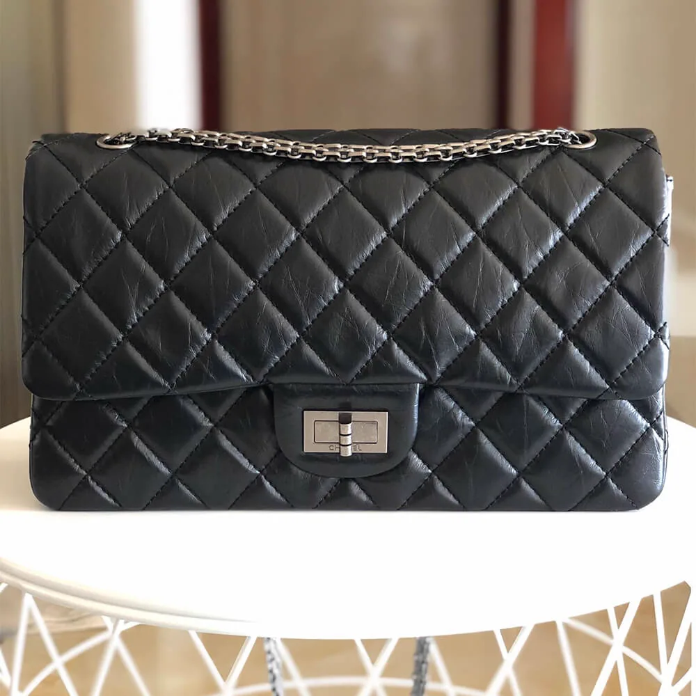 Replica Chanel 2.55 Large Handbag in Aged Calfskin – A Style Icon Reimagined thumbnail