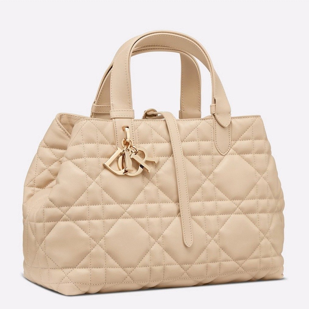 Replica Dior Toujours Medium Bag in Beige Macrocannage Calfskin – Style & Design Guide thumbnail