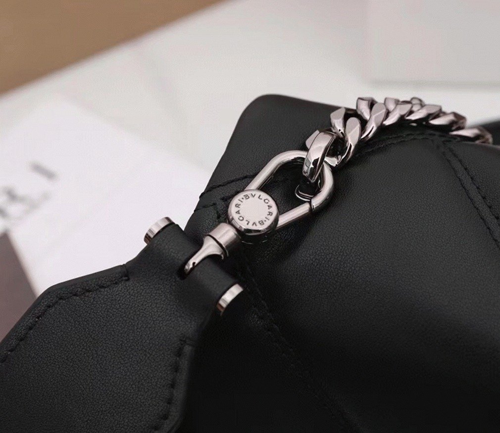 Reference image illustrating Replica Bvlgari Serpenti Cabochon Mini Bag Black Calfskin – Design & Style Guide