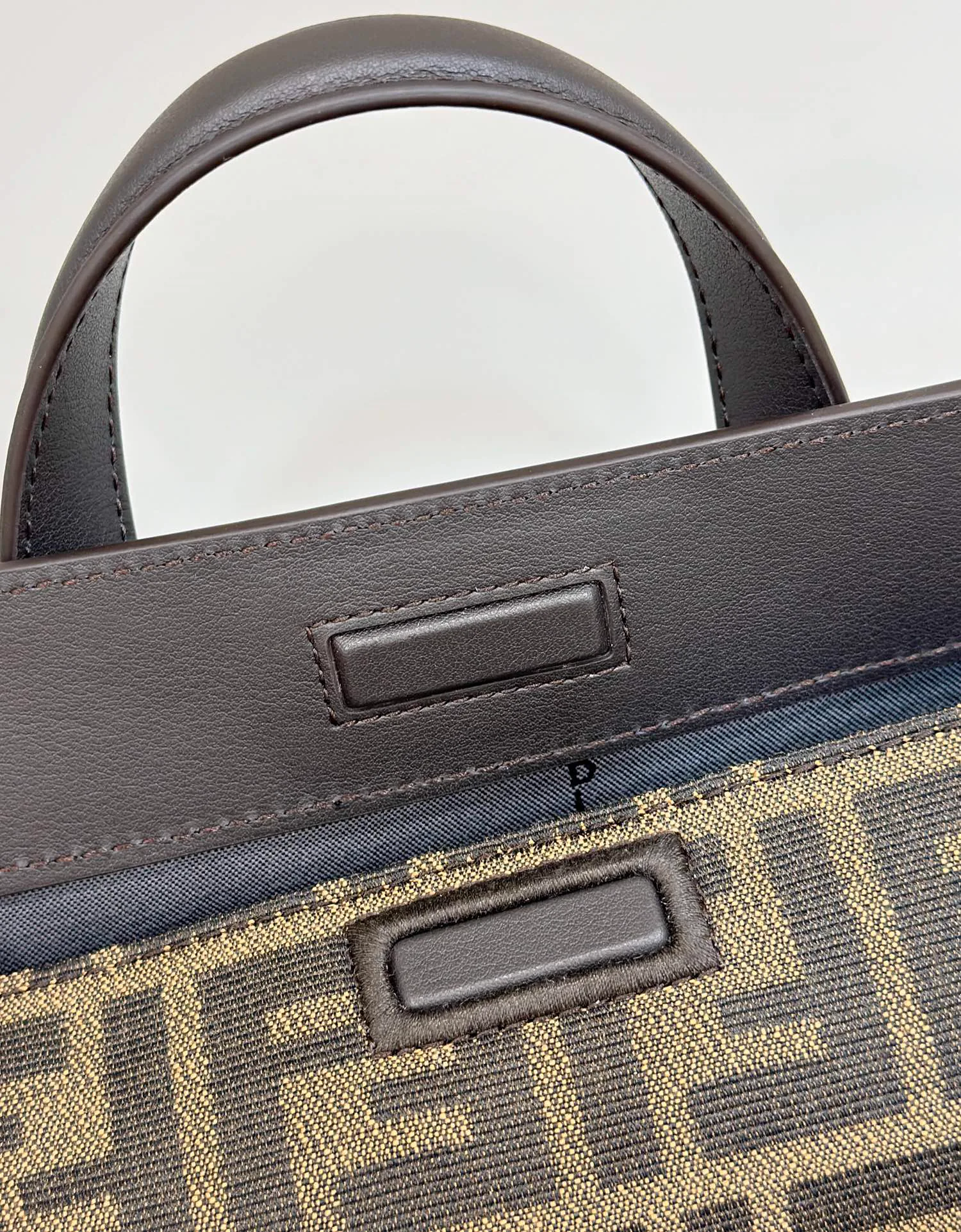 Reference image illustrating Replica Fendi Boston Bag: A Detailed Guide to the Iconic Silhouette