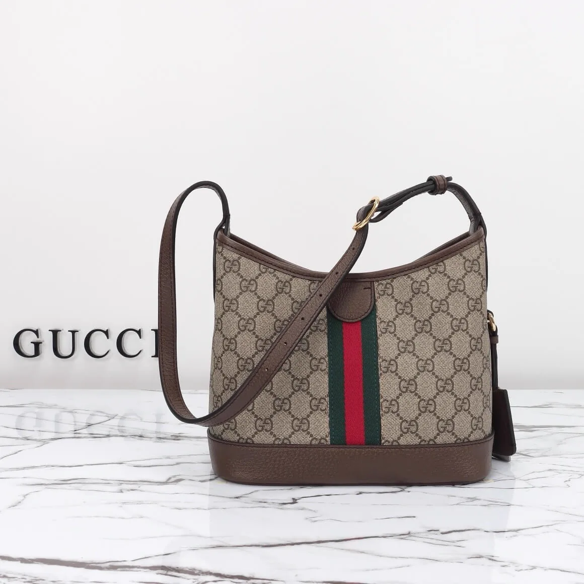 Reference image illustrating Replica Gucci Ophidia GG Small Shoulder Bag – Design, History & Style Guide