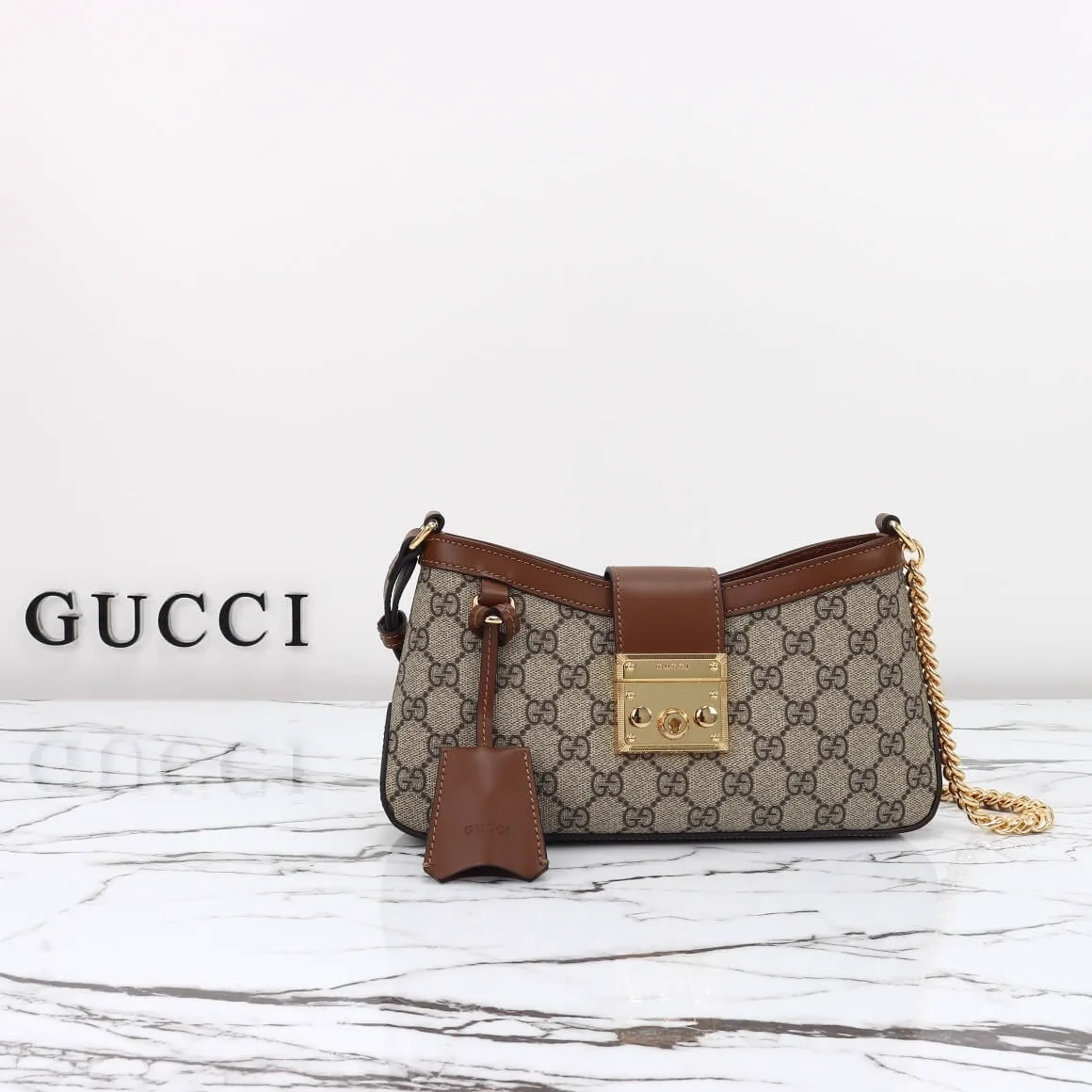 Replica Gucci GG Padlock Small Shoulder Bag – Iconic Design and Style Guide thumbnail