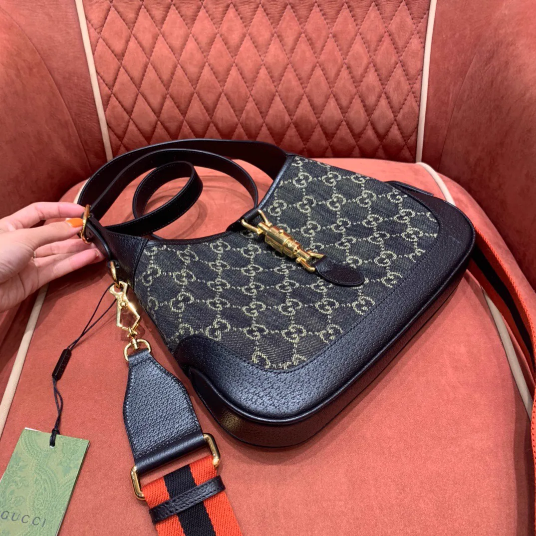 Reference image illustrating Replica Gucci Jackie 1961 Bag: A Detailed Guide to the Iconic Hobo Silhouette