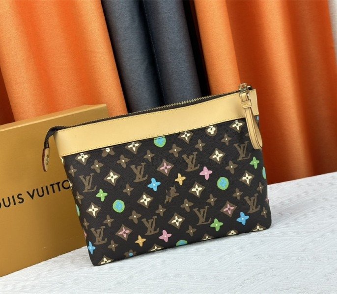 Reference image illustrating Replica Louis Vuitton Monogram Craggy Voyage Souple Pochette in Chocolate – Design & Style Guide