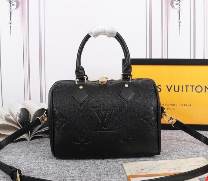 Replica Louis Vuitton Monogram Empreinte Speedy Bandoulière 25 Handbag in Black thumbnail