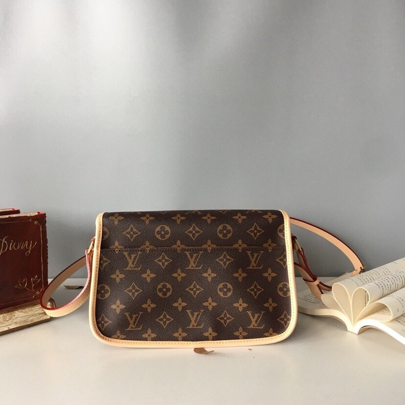 Reference image illustrating Replica Louis Vuitton Sologne Monogram Shoulder Bag – Vintage-Inspired Crossbody Design
