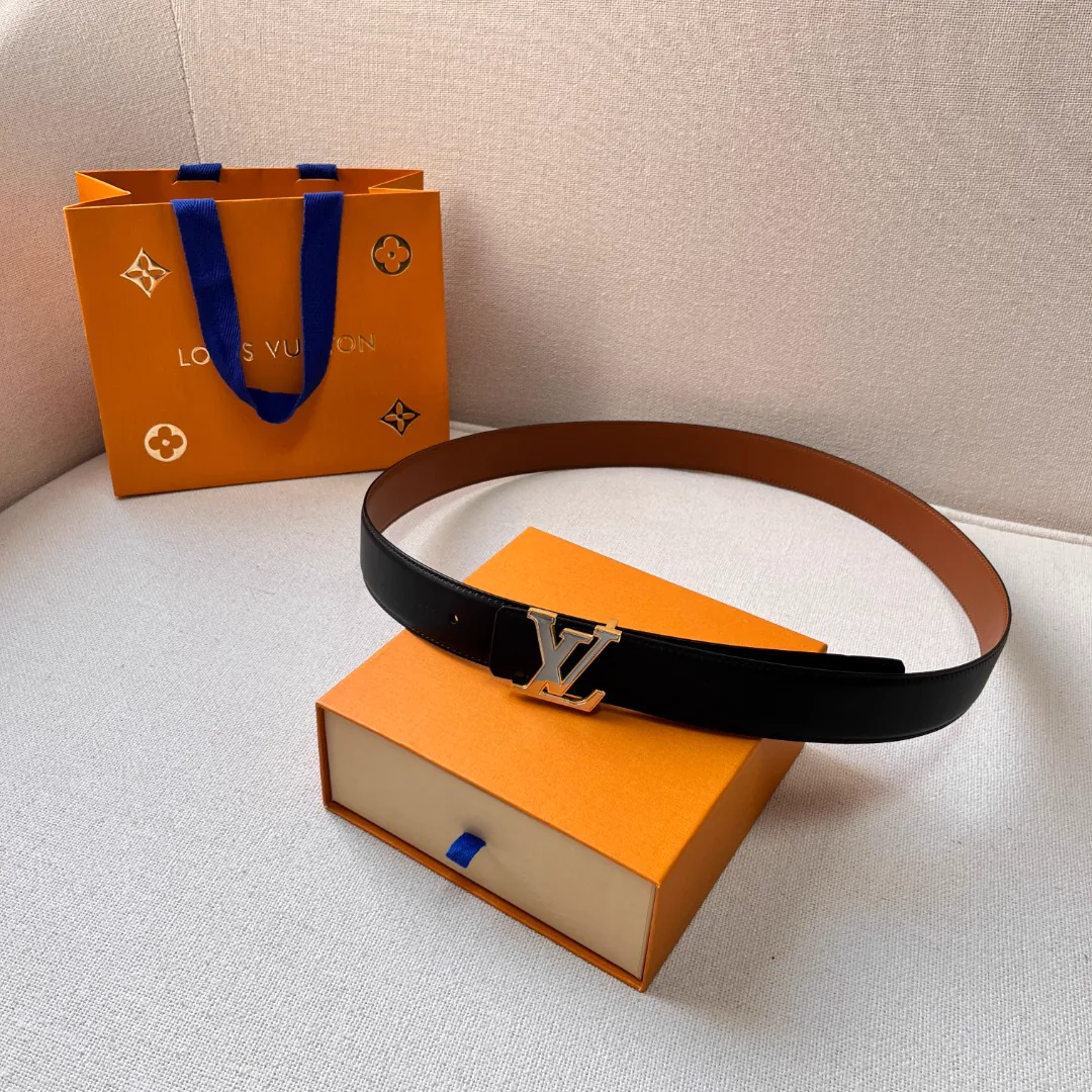 Replica LV Initiales Monogram Canvas Shoulder Bag – Iconic Louis Vuitton Style thumbnail