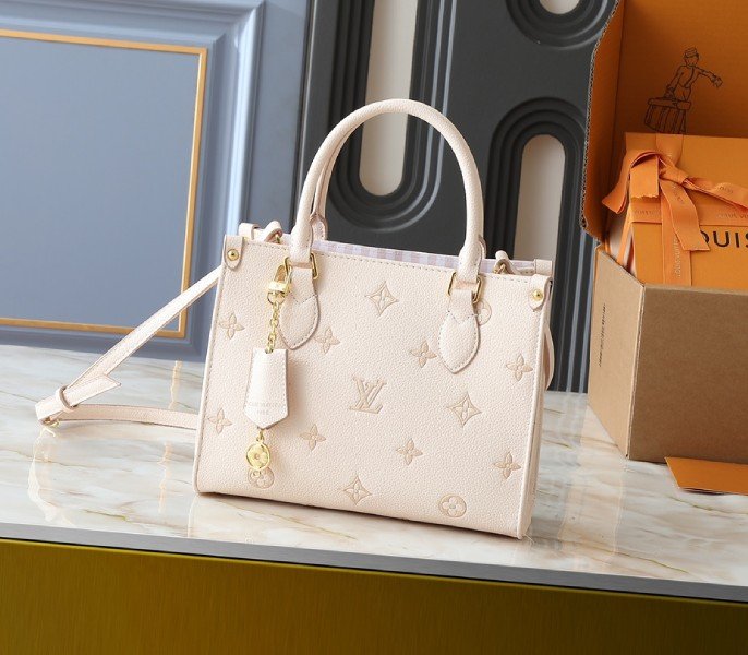 Replica Louis Vuitton OnTheGo PM Eden Handbag – Detailed Style Guide thumbnail