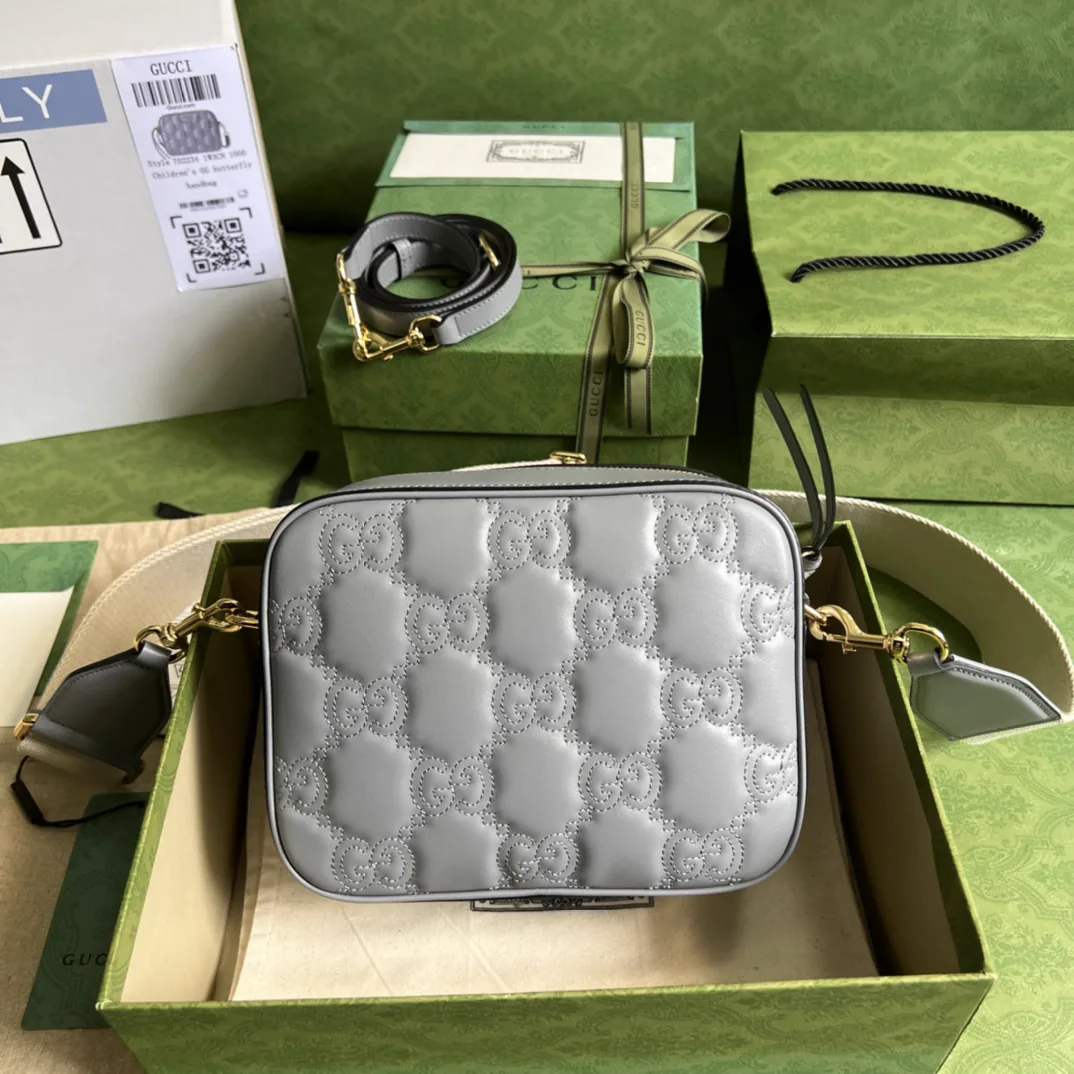 Replica Gucci Ophidia GG Supreme Crossbody Bag – Iconic Vintage-Inspired Design thumbnail