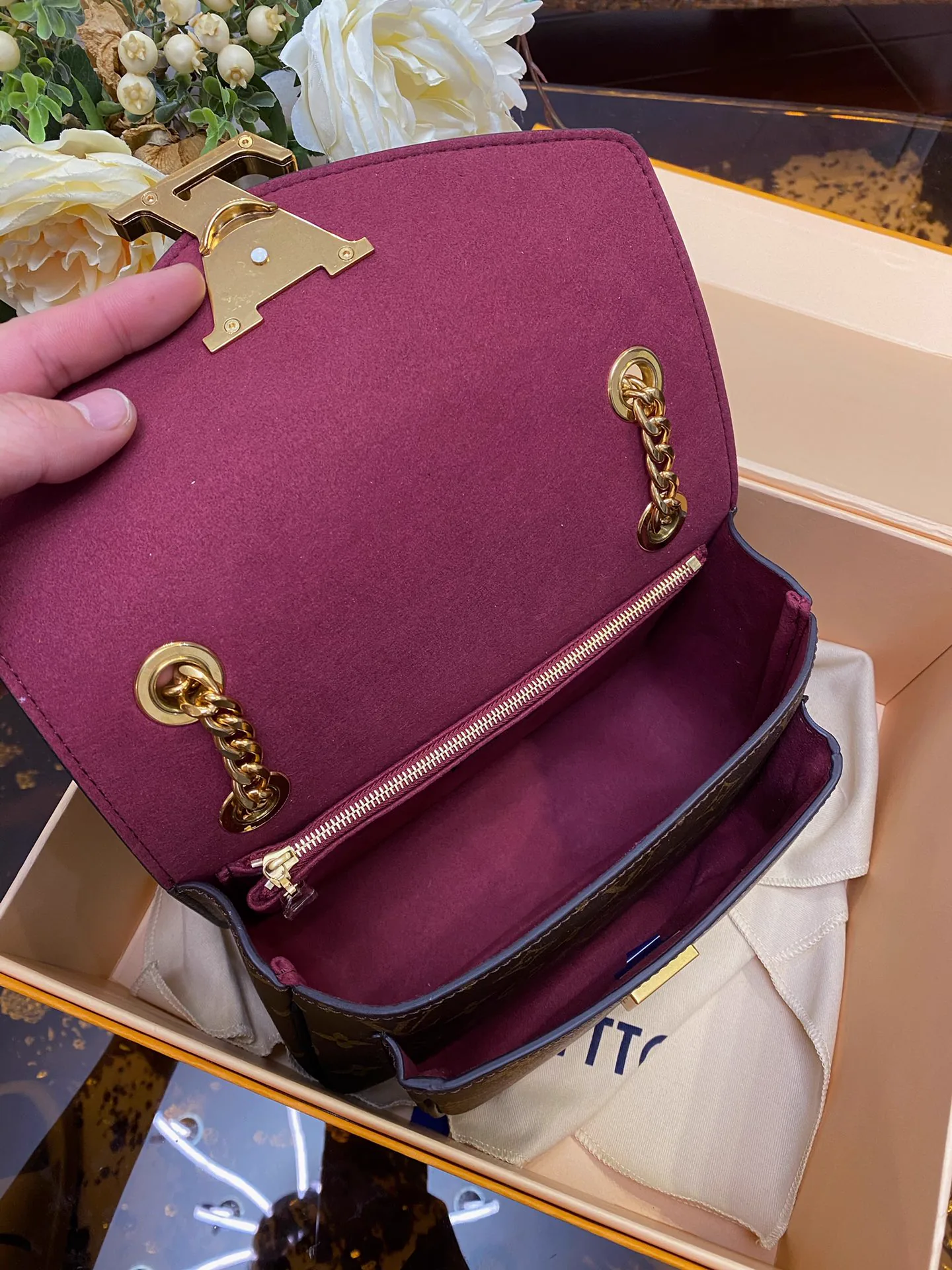 Reference image illustrating Replica Louis Vuitton Passy Shoulder Bag – Design, History & Styling Guide