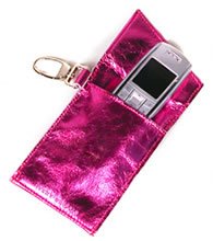 Avery Griffin Leather Holster Review: A Chic Way to Carry Your Essentials thumbnail