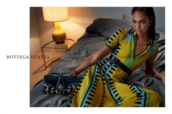 Bottega Veneta City Knot Debuts for Spring Summer 2017: A Fresh Take on the Iconic Knot Clutch thumbnail