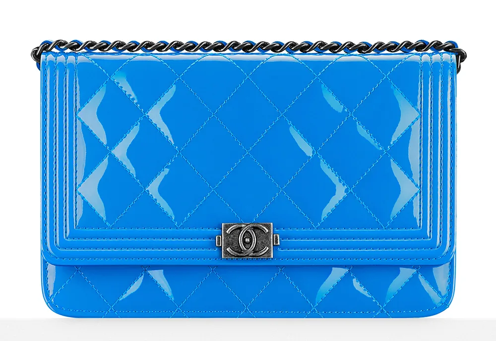 Reference image illustrating Chanel Cruise 2016 Small Leather Goods: WOCs, Wallets, and Card Cases