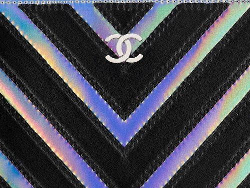 Chanel Fall 2017 Small Leather Goods: Wallets, WOCs, and Accessories Collection Guide thumbnail