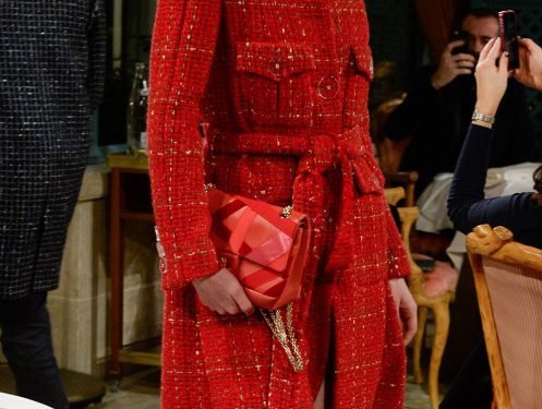 Chanel Métiers d'Art 2017 Paris Cosmopolite: First Look at the Runway Bags thumbnail