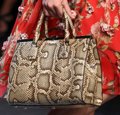 Dolce & Gabbana Spring 2014 Handbags: A New Executive Tote Steals the Show thumbnail