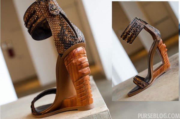 Donna Karan Spring 2012 Accessories: A Closer Look at the Runway Bags, Shoes, and Wooden Clutches thumbnail