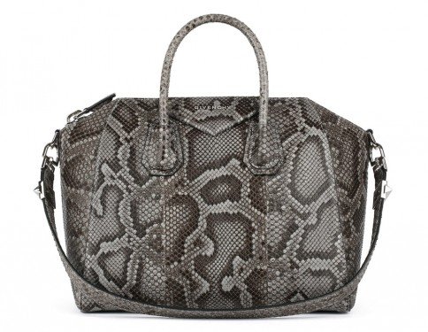 Givenchy Fall-Winter 2014 Handbags: Exotic Leathers Define the Season thumbnail