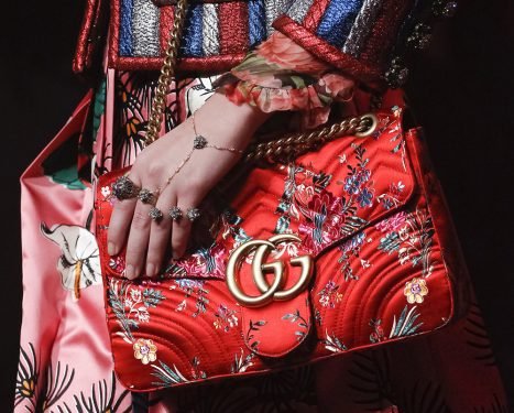 Gucci Spring 2017 Runway Bags: Chinoiserie Florals, Animal Clasps & Brocade Details thumbnail