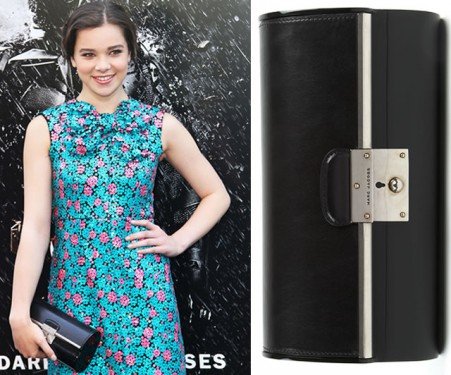 Hailee Steinfeld Debuts the Marc Jacobs Plexy Clutch at The Dark Knight Rises Premiere thumbnail