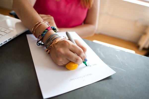 Inside Tanya Brown’s Botkier Bag: A PR Pro’s Everyday Essentials thumbnail