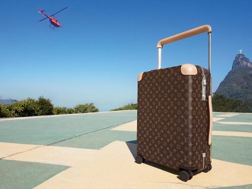 Louis Vuitton Rolling Luggage by Marc Newson: A Flat-Interior Travel Revolution thumbnail