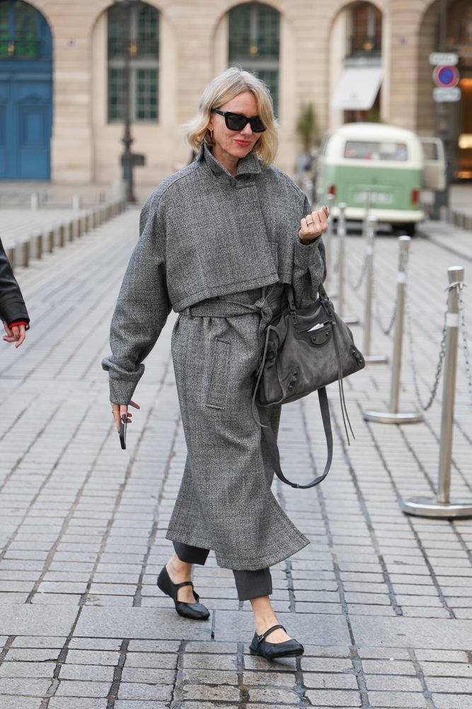 Reference image illustrating Naomi Watts Handbag Collection: A Style Icon's Most-Worn Bags from Celine to Balenciaga