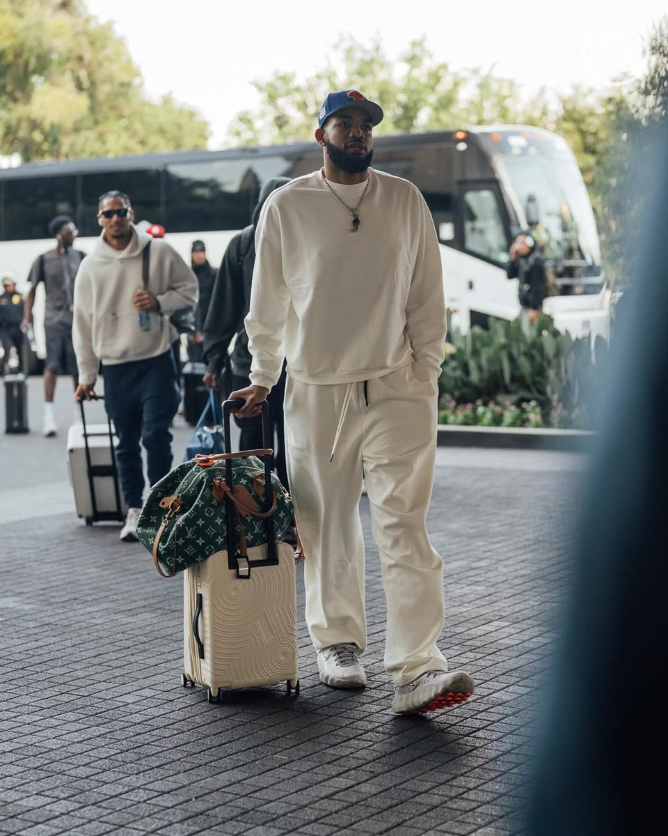 Reference image illustrating NBA Finals Bag Game: Luxury Handbags Spotted on Knicks and Spurs Players