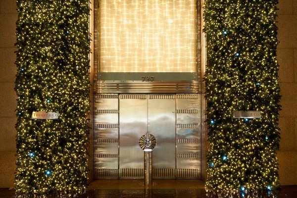 Reference image illustrating NYC Holiday Storefronts: The Most Stunning Luxury Displays of the Season