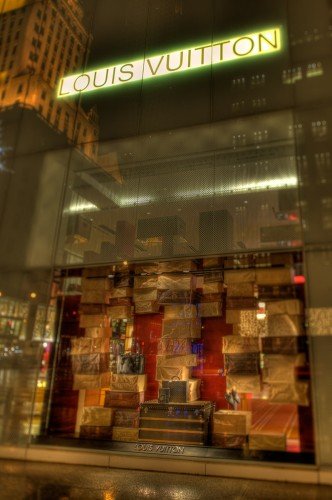 Reference image illustrating NYC Holiday Storefronts: The Most Stunning Luxury Displays of the Season