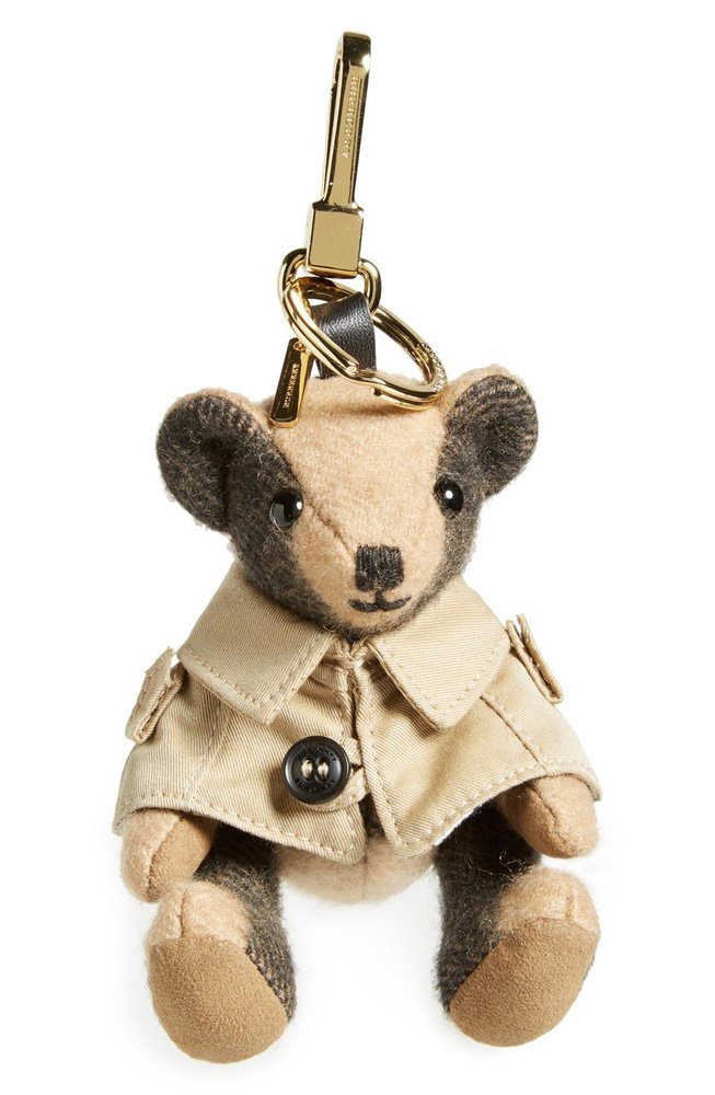Reference image illustrating Refresh Your Summer Handbag for Fall with These Designer Bag Charms