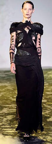 Rodarte Spring 2010: Post-Apocalyptic Craftsmanship Meets High Fashion Handbag Aesthetics thumbnail