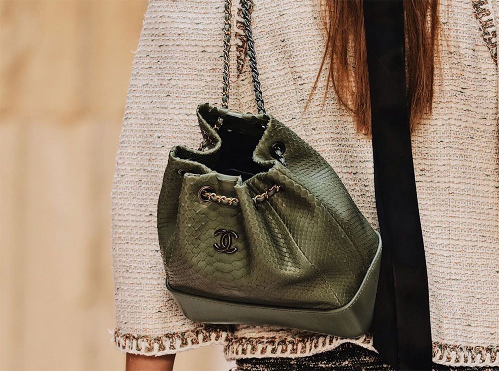 Reference image illustrating Chanel Cruise 2018 Handbags: Ancient Greek Inspiration Meets Modern Luxury