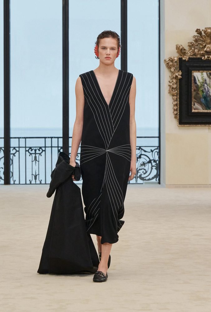 Reference image illustrating Chanel Cruise 2027 Handbags: Matthieu Blazy’s Seaside Tribute to Biarritz