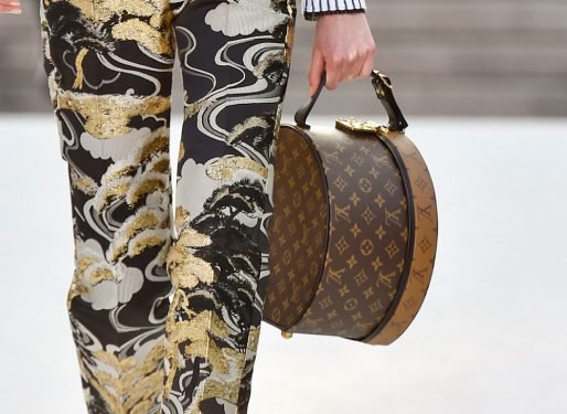 Louis Vuitton Cruise 2018 Handbags: Runway Debut at Kyoto’s Miho Museum thumbnail