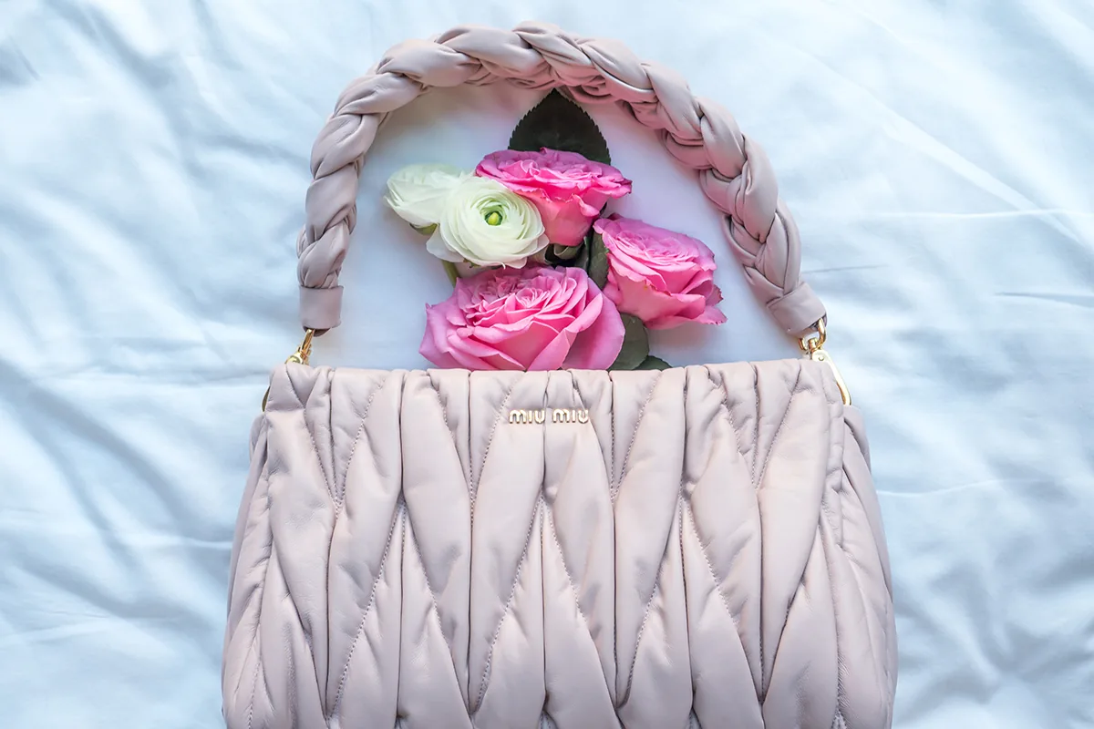 Reference image illustrating Miu Miu Mega Bag Review: Oversized Matelessé Returns for Spring 2017
