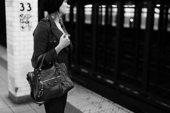 Balenciaga Giant City Review: Why the Anthracite with Rose Gold Hardware Is a Cult Classic thumbnail