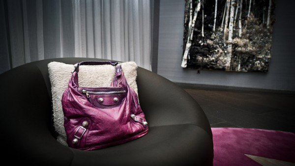Balenciaga’s Most Iconic Handbags Under Nicolas Ghesquière: A Legacy of Innovation thumbnail