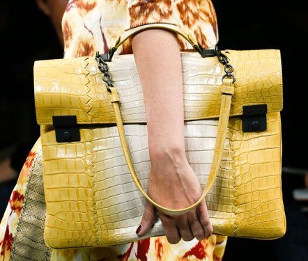 Bottega Veneta Spring 2013 Handbags: Exotic Leathers, Intrecciato Fringe, and Butterfly Motifs thumbnail