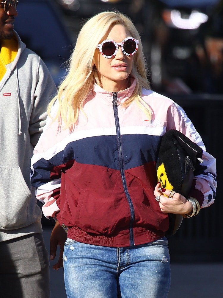 Reference image illustrating Celebrity Bag Watch: Valentino, Tod’s, and Fendi Steal the Show at Sundance and SAG Awards