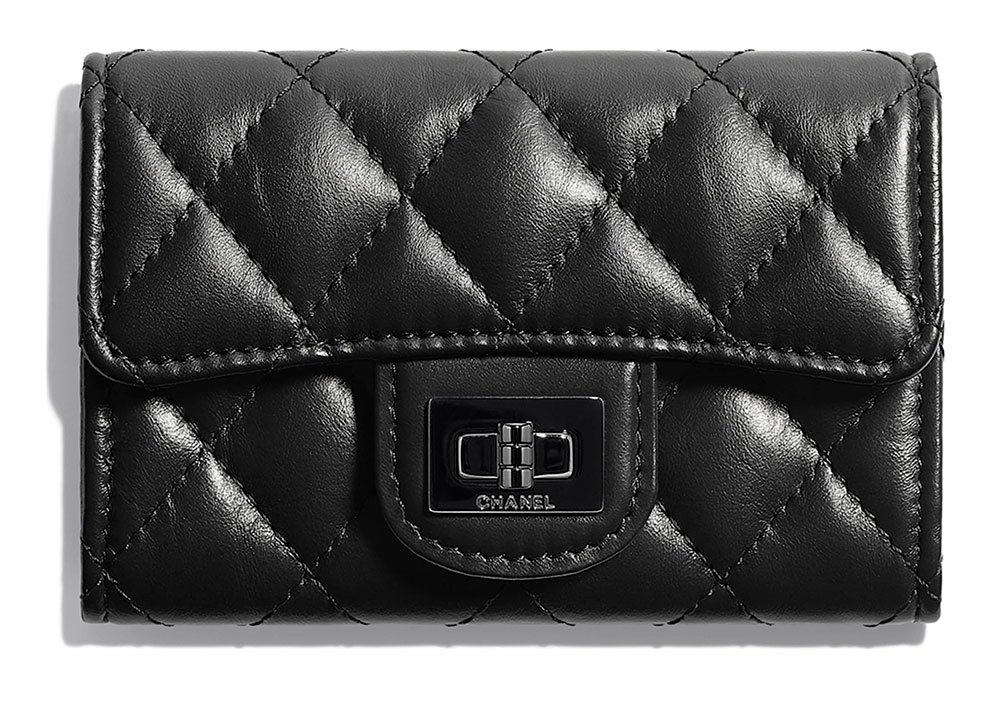 Reference image illustrating Chanel Métiers d'Art 2018: 65 New Wallets, WOCs, and Accessories to Collect