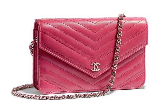 Chanel Pre-Collection Fall 2018: Over 75 New Wallets, WOCs & Accessories Revealed thumbnail