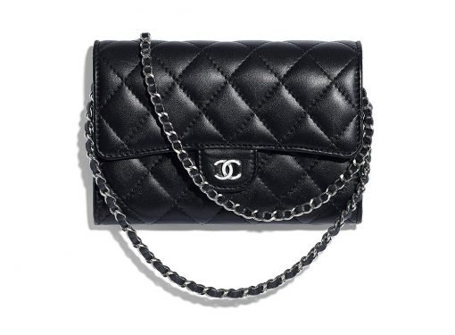 Chanel Spring 2018 Accessories: 70 Wallets, WOCs, iPad Cases & More Now in Boutiques thumbnail