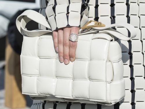 Daniel Lee’s Bottega Veneta Fall 2019 Debut: Every Bag from His First Runway Collection thumbnail
