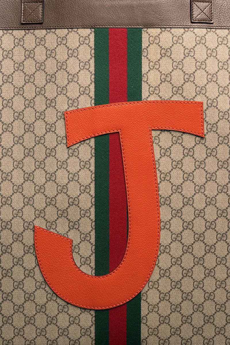Reference image illustrating Gucci DIY Personalization: Customize Your Ophidia Tote with Initials Online