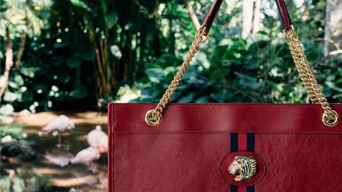 Gucci Rajah Tote Review: A Slim, Sleek Everyday Bag with Tiger-Head Detail thumbnail