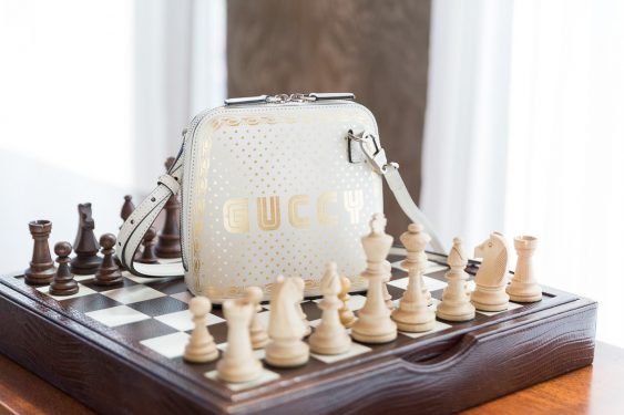 Gucci’s Guccy Collection: A Retro-Inspired Mini Shoulder Bag and Portfolio Review thumbnail