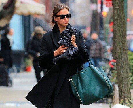 Irina Shayk’s Emerald Green Celine Cabas Tote: A Street Style Moment in NYC thumbnail